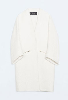 Manteau avec fermetures éclair sur Zara