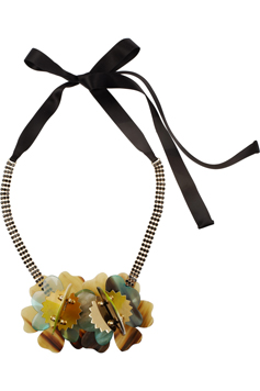 Collier Marni trouvé sur Net-A-Porter